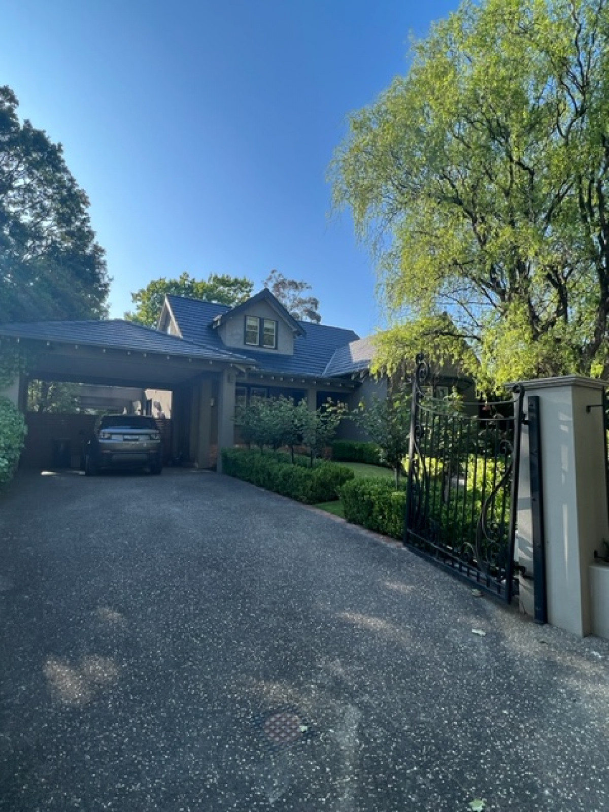 Parkedge Glamour Hire for Film, TV or Event Productions